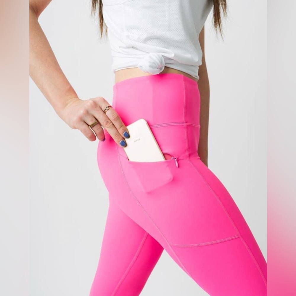 Pink Zipper Pocket Light n Tight Hi Rise Crop 17” (6-8) ZYIA NWT 791 - Picture 3 of 14